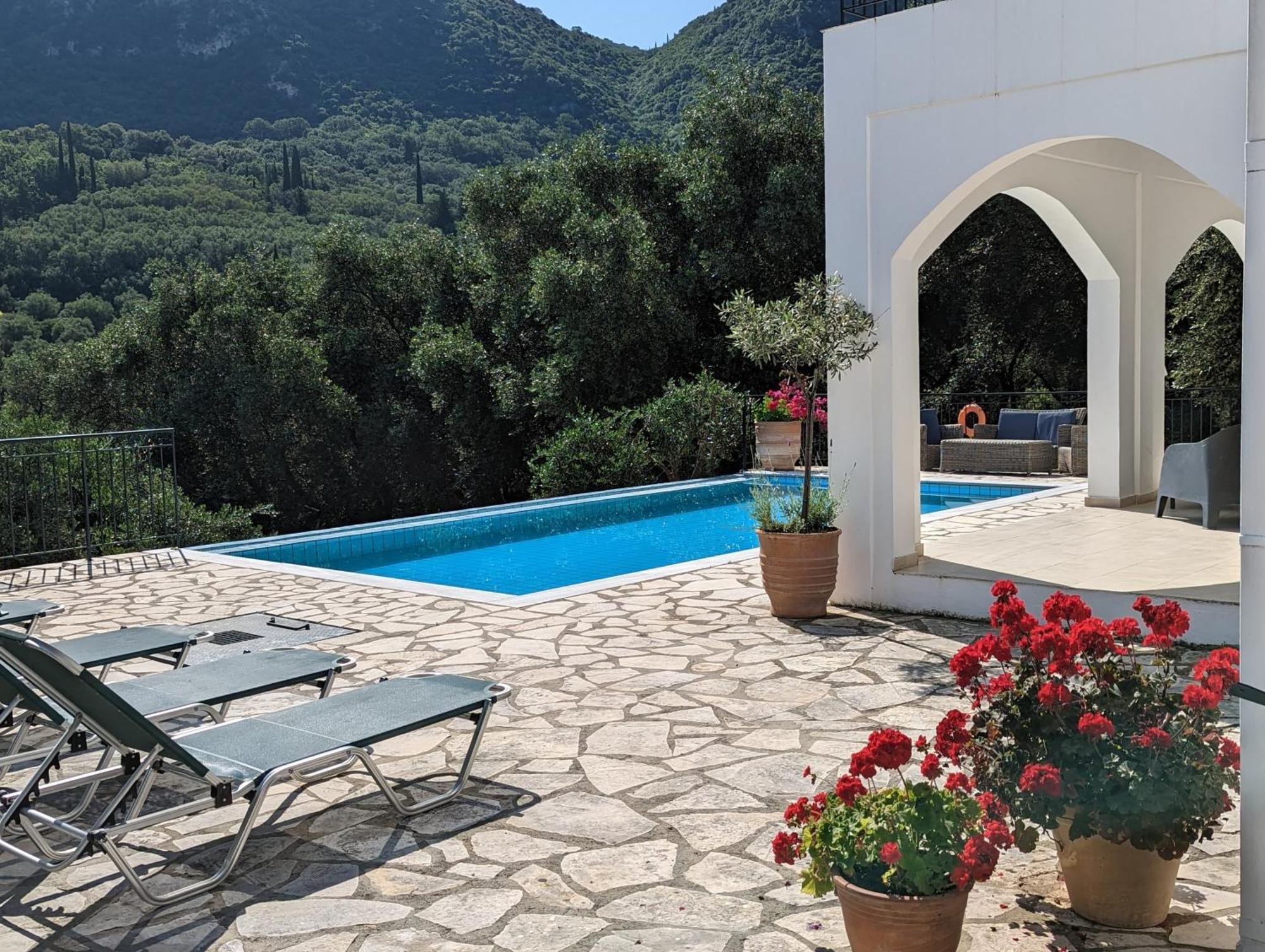 Villa Eleonas Strongyli  Exterior photo